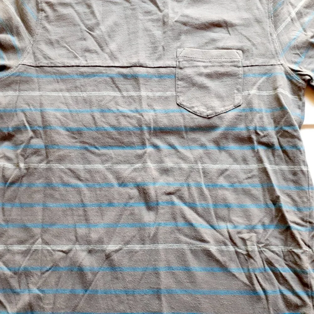 Gap Boys T-Shirt Gray Blue Stripe Pocket Short Sleeve Large 10